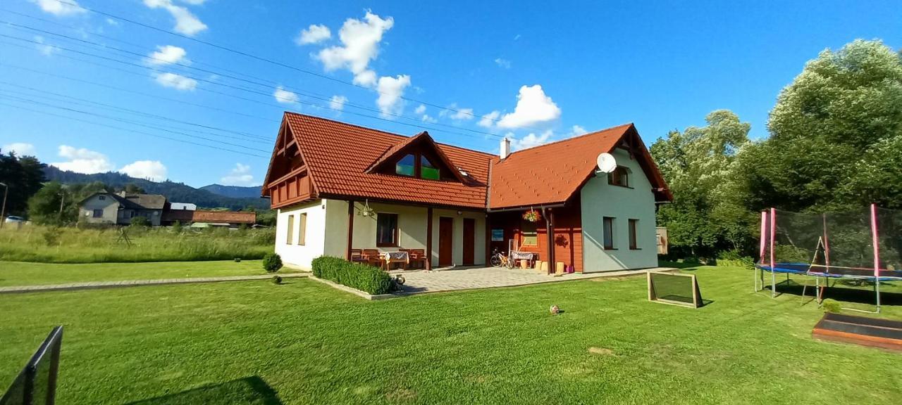 Ubytovanie U Huberta Bešeňová Exterior foto