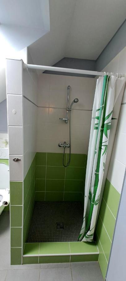 Ubytovanie U Huberta Bešeňová Exterior foto